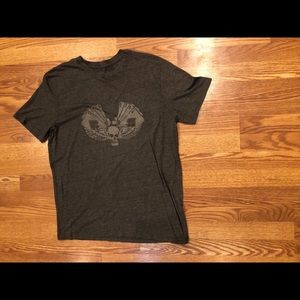 Lucky brand t shirt